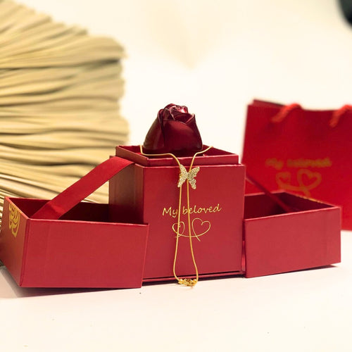 Collar Mariposa 🦋- oro 18k